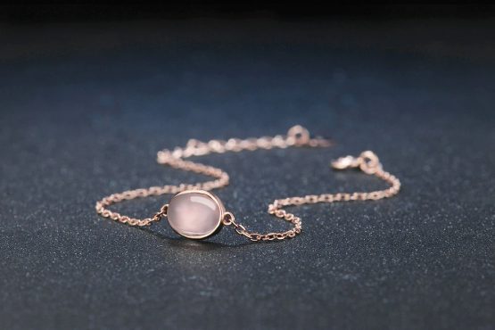 bracelet or quartz rose